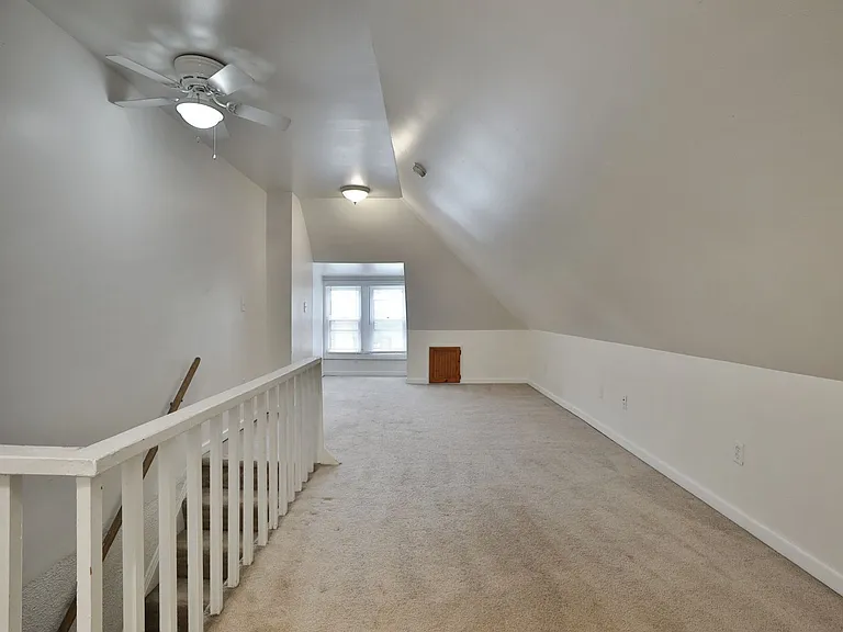23 E Blake Ave — Photo 22