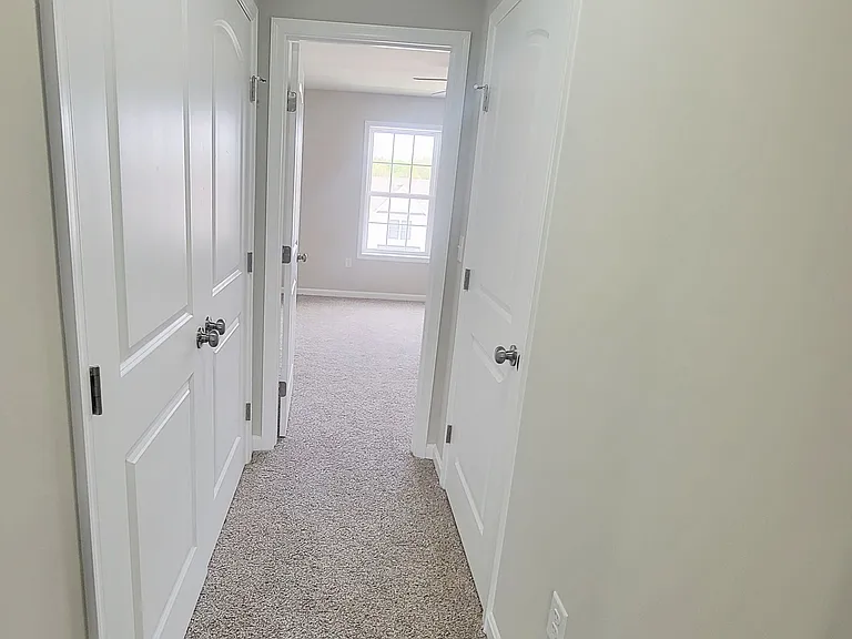 234 Rojan Rd — Photo 31