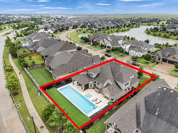 5th image of 30402 Indigo Falls Dr