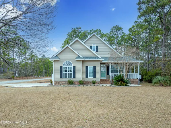 647 N Shore Drive, Southport, NC 28461