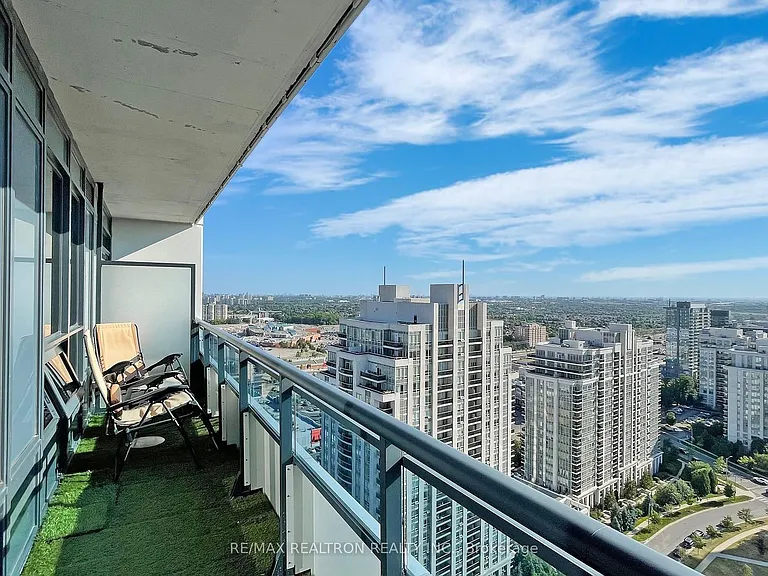 7890 Bathurst St #2505 — Photo 34
