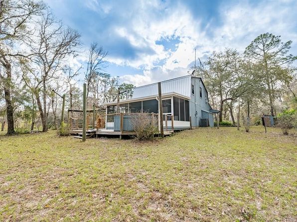2 SE 814th St, Old Town, FL 32680