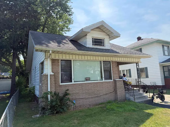 750 N Olive St, South Bend, IN 46628