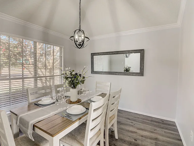 6302 Mount Vernon Dr — Photo 14