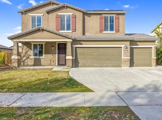 2446 W Sedona Ave, Visalia, CA 93291