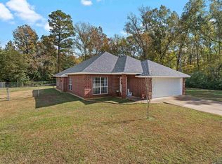 703 Russell St, Henderson, TX 75654