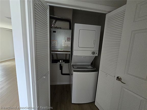 5th image of 7021 San Bruno Dr