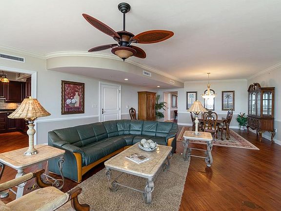 3rd image of 1050 Borghese Ln APT 603