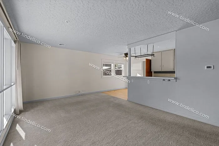 7927 N Olympia St — Photo 4