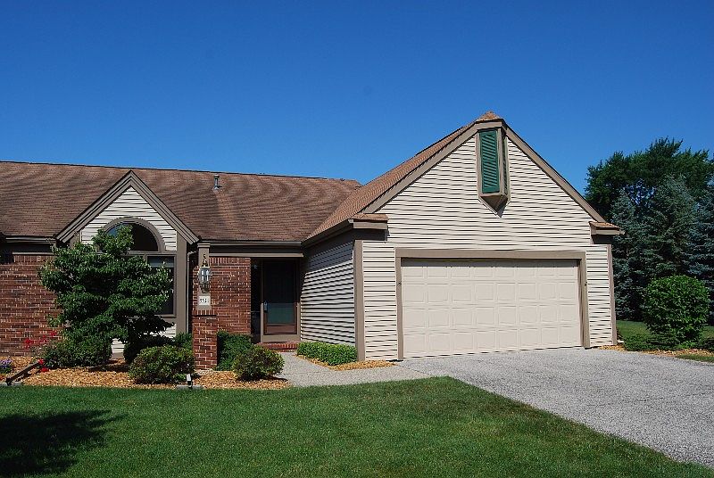 1st image of 5534 Hawthorne Dr