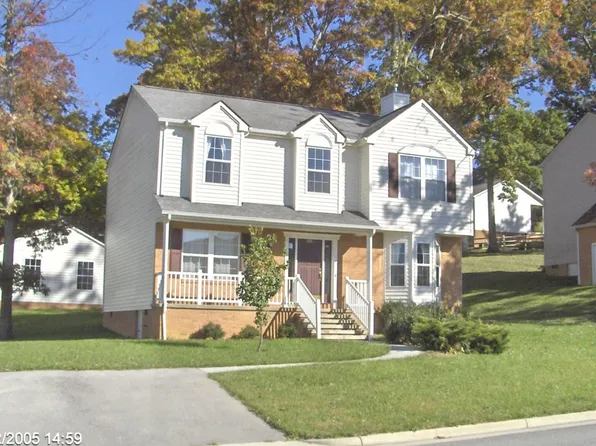 250 Robert St, Christiansburg, VA 24073