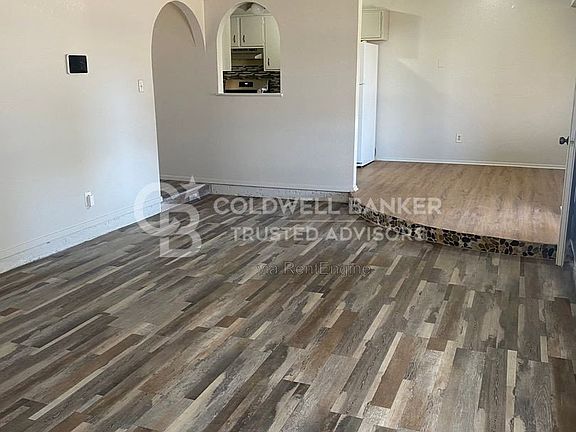 3rd image of 7404 Fir Ave