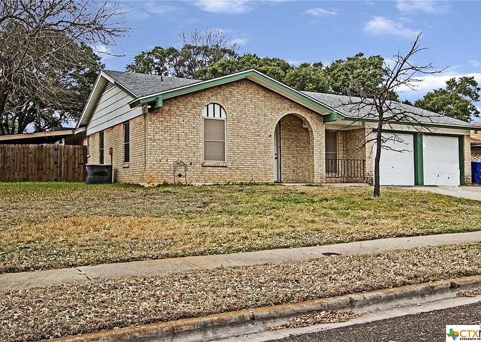 1st image of 1914 Pleasant Ln
