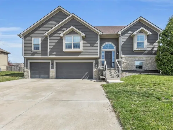 9101 N Garfield Ave, Kansas City, MO 64155