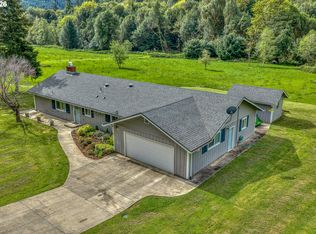99554 Lone Pine Ln, Myrtle Point, OR 97458