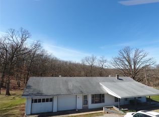 607 Highway D, Hawk Point, MO 63349