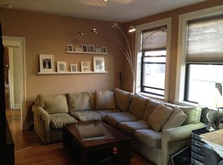 640 W Waveland Ave APT 4D, Chicago, IL