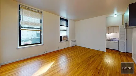 Rented by Bond New York