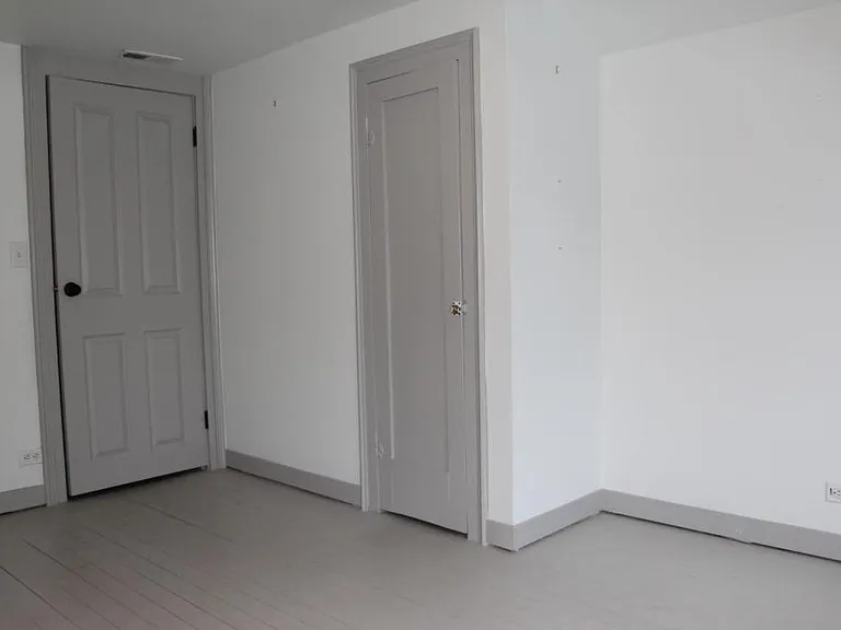 2812 N Washington St — Photo 3
