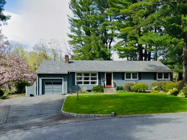 41 Peck Ave, Wayland, MA 01778