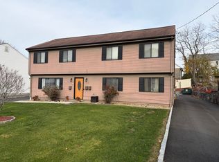 12 Bergh St #3, Danbury, CT 06810