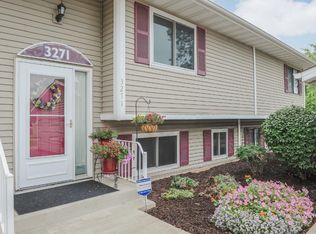 3271 Dodd Ln, Eagan, MN 55121