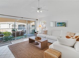 1044 Woodshire Ln APT B212, Naples, FL 34105