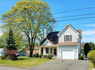 87 5th St, Bristol, CT 06010