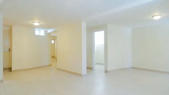 Sold by Matthew Gros-Werter, LREB  | media 14