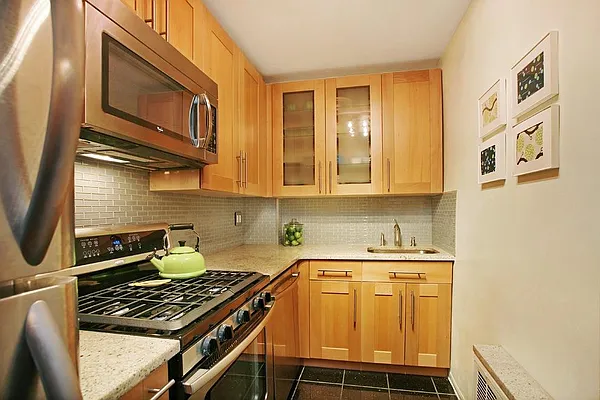 Sold by Corcoran | media 18