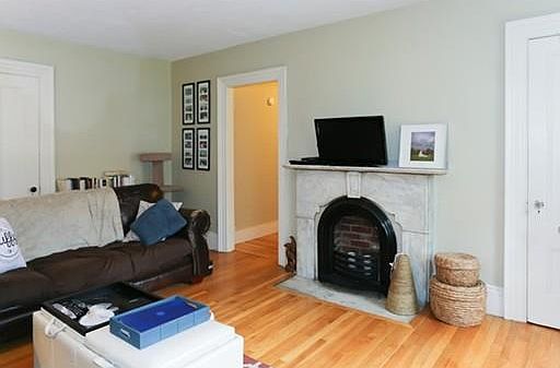 3rd image of 108 Federal St #1B