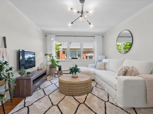 68 Broadway APT F, Bayonne, NJ 07002