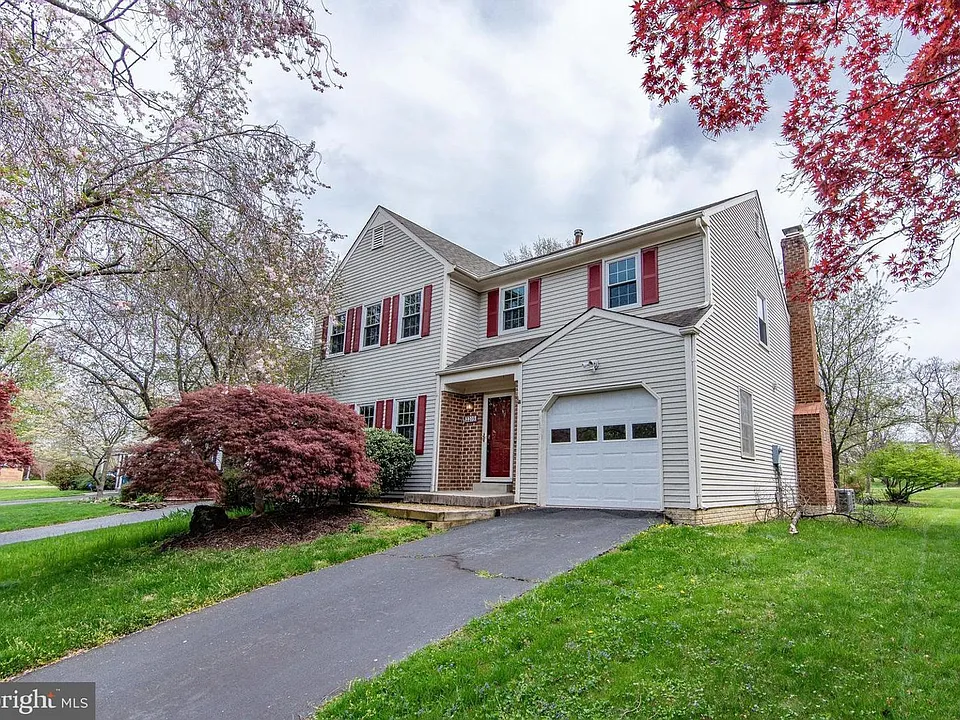 2205 Cedar Mill Ct