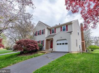 2205 Cedar Mill Ct, Vienna, VA 22182