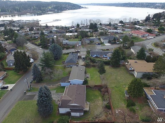 3rd image of 18227 60th Ave NE