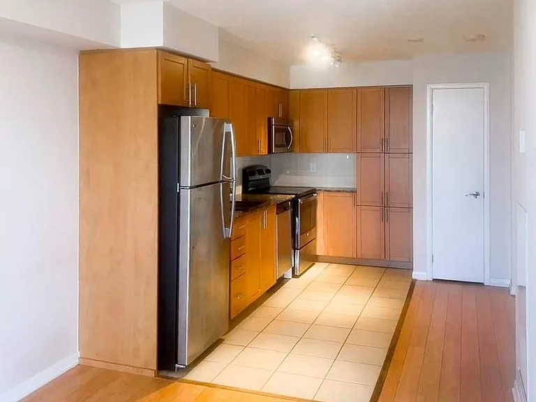 830 Lawrence Ave W #1012 — Photo 7