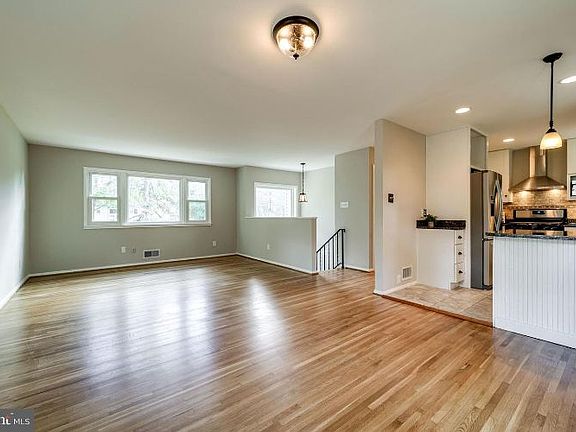 5th image of 5116 Ampthill Dr