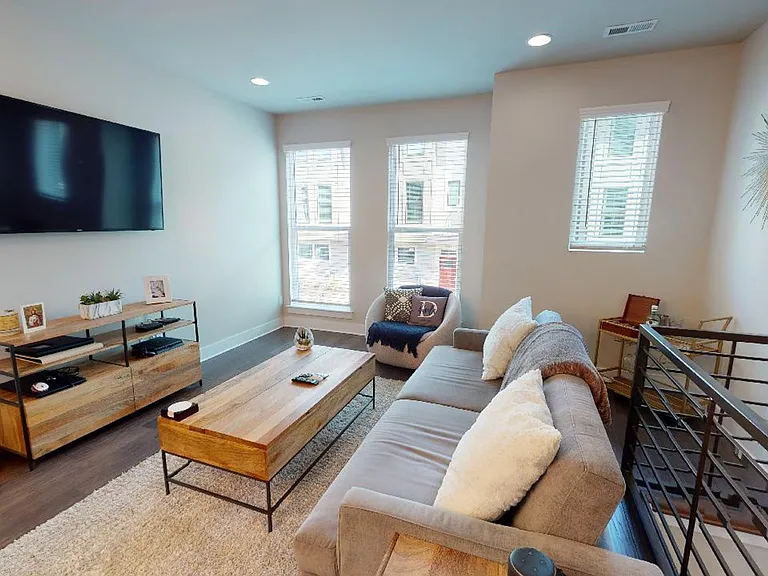 244 Uptown West Dr — Photo 15