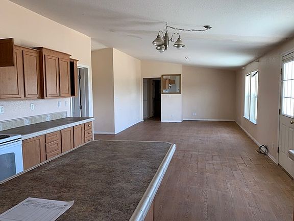 5th image of 13401 S Avenue 6 E