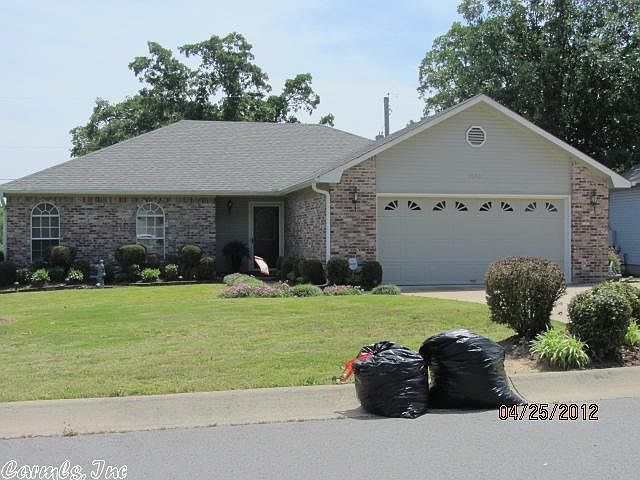 1st image of 10807 Chestnut Dr