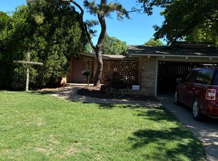 200 W Crestway St, Plainview, TX 79072