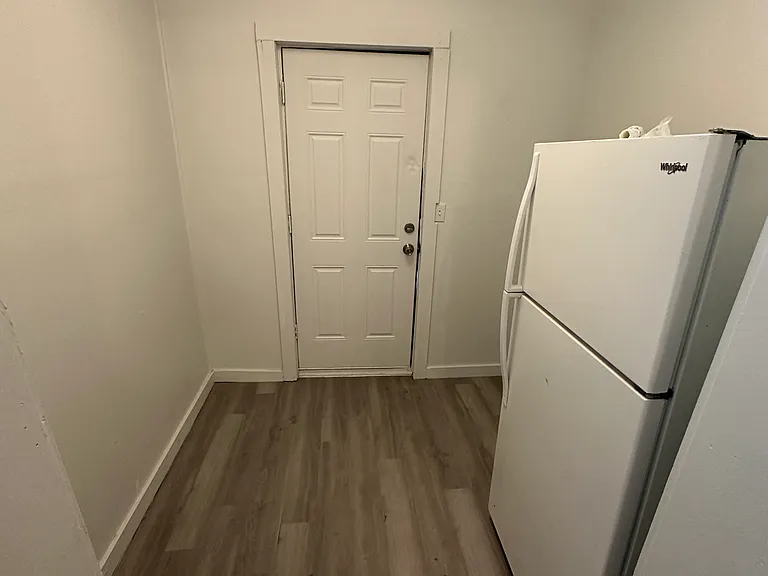 171 Frank St #1A — Photo 3