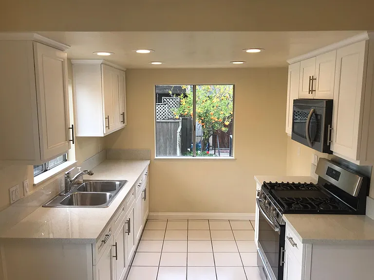 49 S Craig Ave #4 — Photo 7