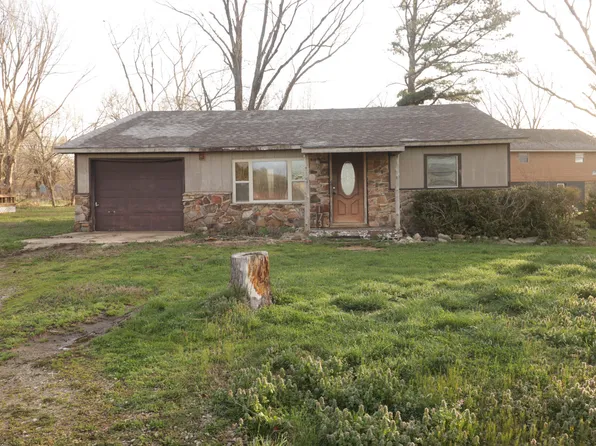 173 Church Street, Bradleyville, MO 65614