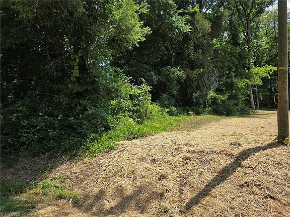 2nd image of 0 Glenn St