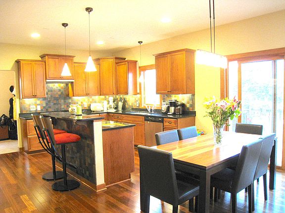 4th image of 16260 Serenity Ln