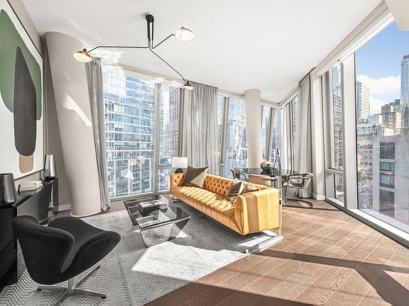 2nd image of 675 W 59th St APT 1011