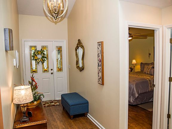 2nd image of 375 Lake Catherine Court