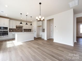 7023 Short Stirrup Ln, Mint Hill, NC 28227