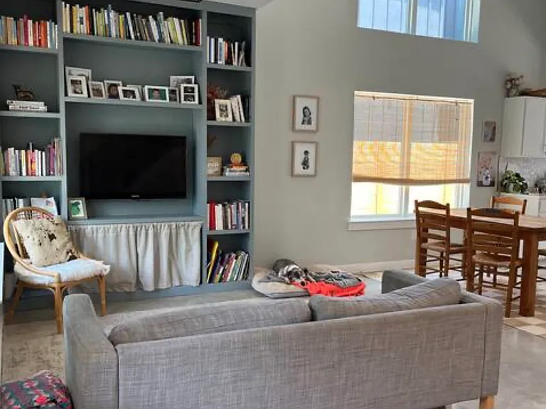 7613 Gault St #1 — Photo 1